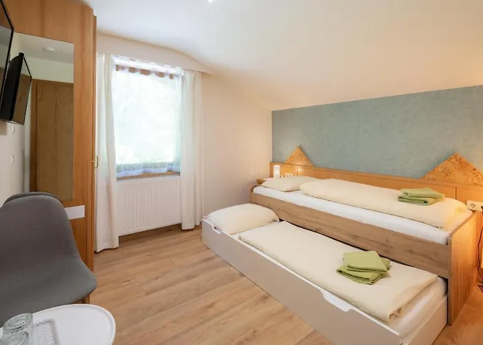 Fruehstueckspension Slanitsch Bed & Breakfast 3*